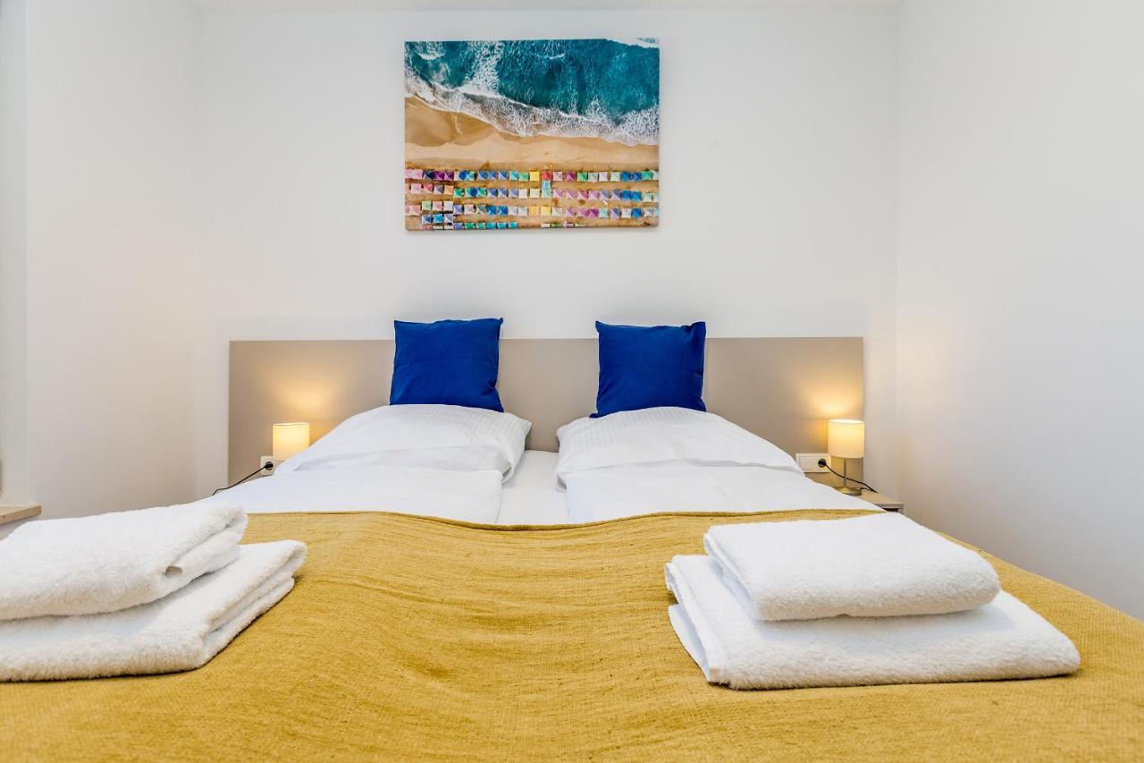 Apartments Luca 크르크 외부 사진