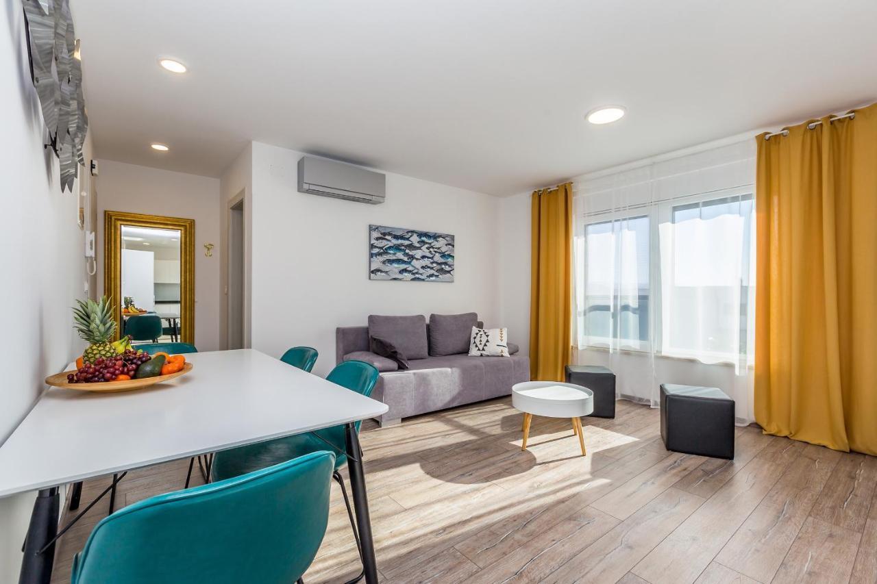 Apartments Luca 크르크 외부 사진