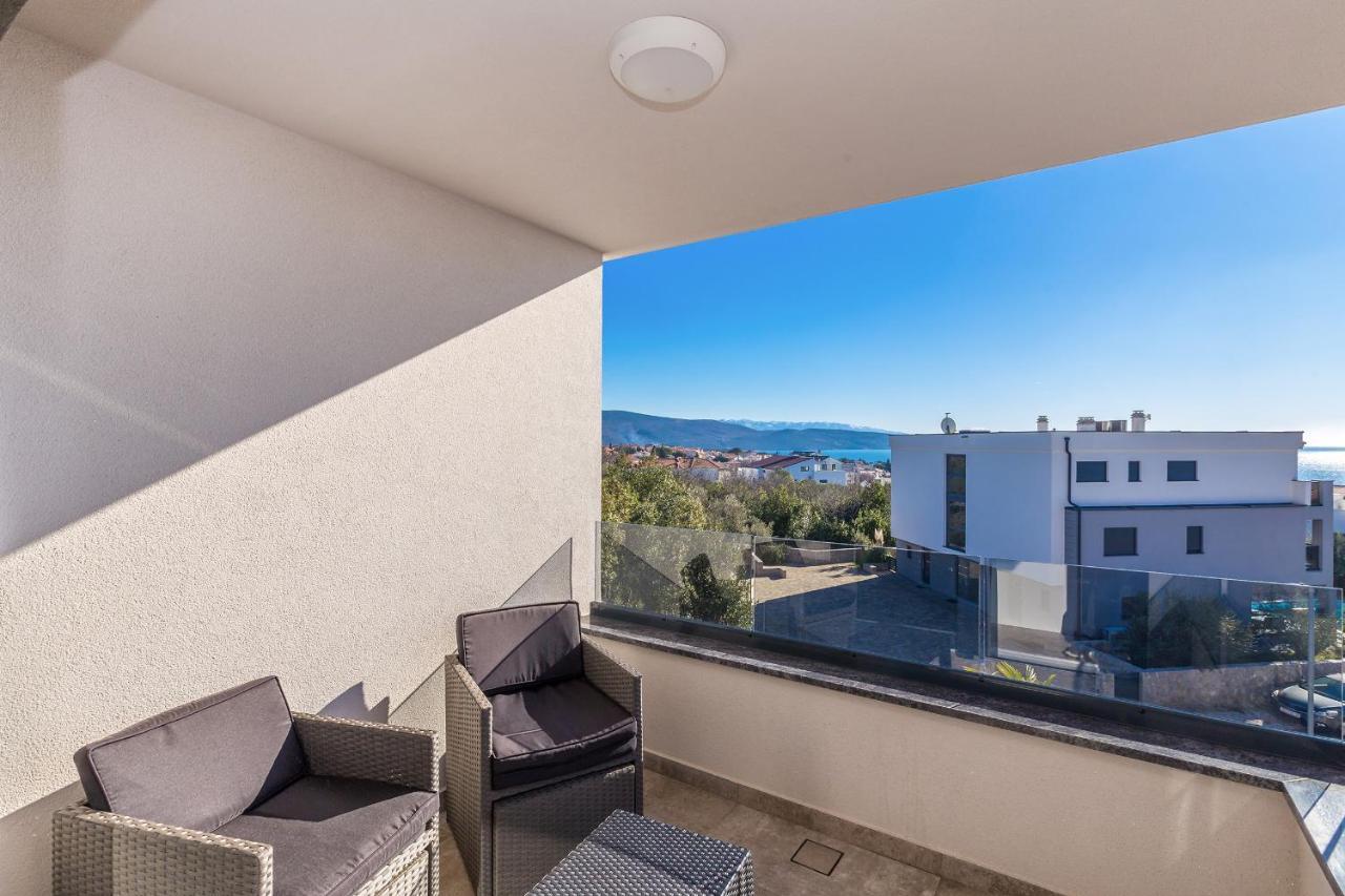 Apartments Luca 크르크 외부 사진