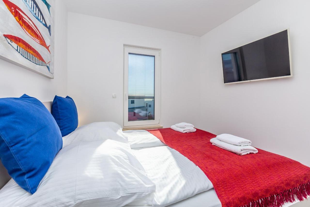 Apartments Luca 크르크 외부 사진